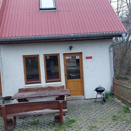 Domki Nad Jeziorem Karlowice Kültér fotó